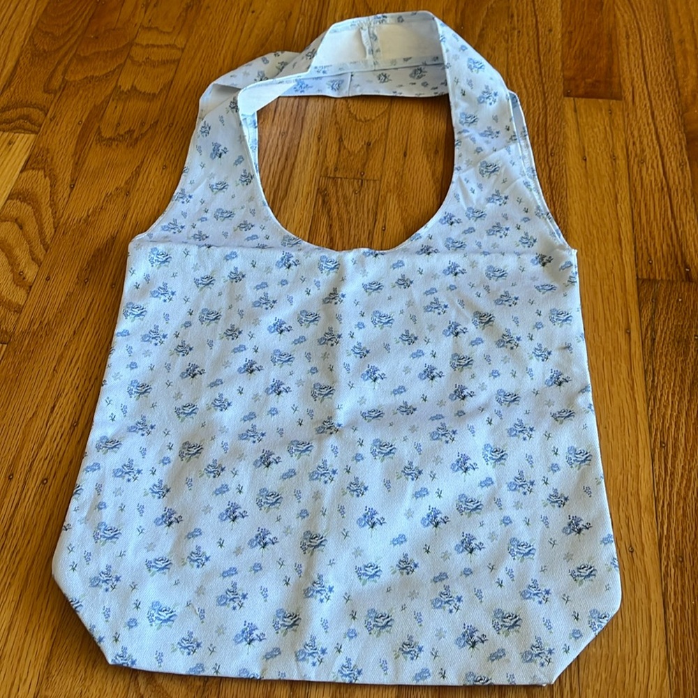 Wildflower Blue flower Tote Bag